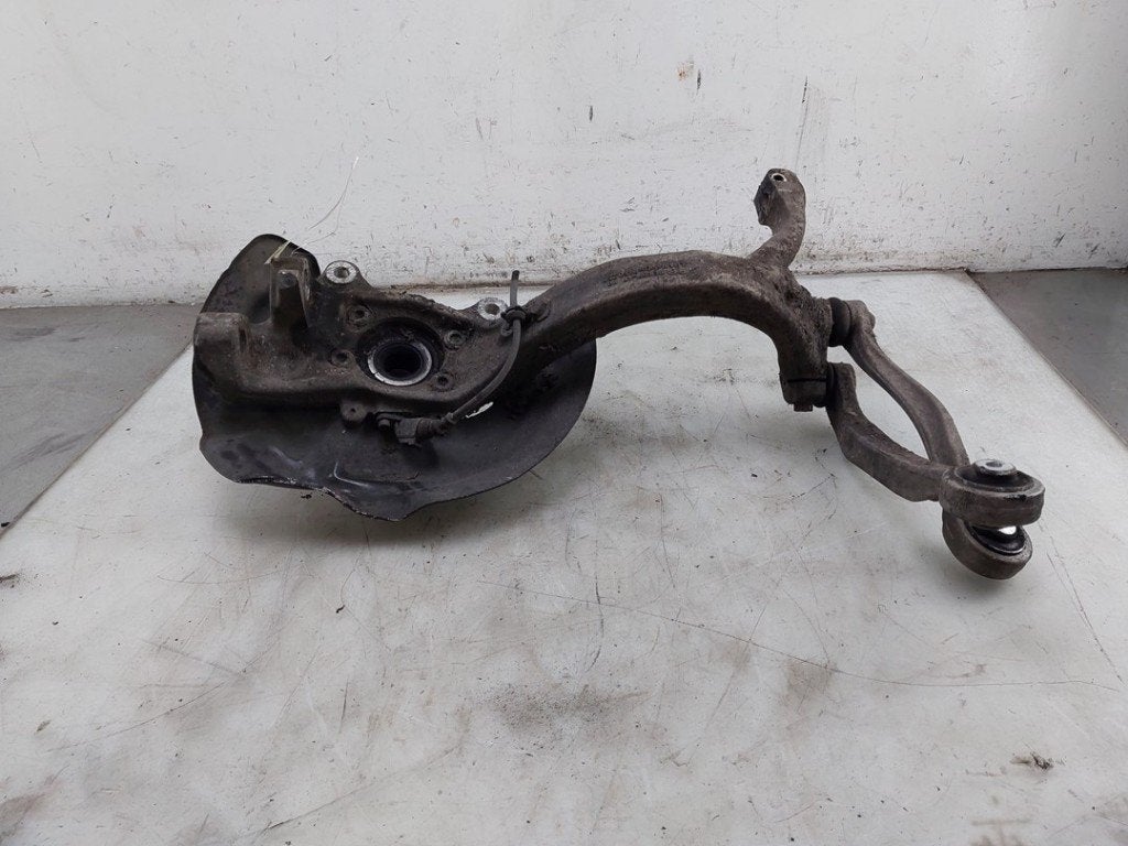 FUSEE LINKS VOOR Audi A6 Avant (C6) (|4F0407253G|), Info@audi.de, Audi, Audi AG, Gebruikt