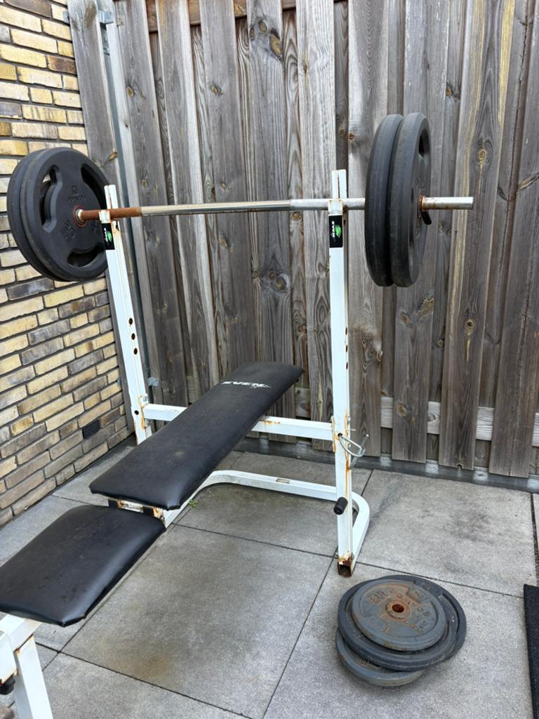Fitness Bank, Enlèvement, Utilisé