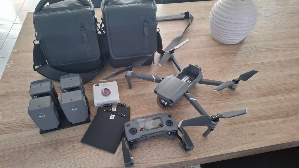 Combinaison Zoom Fly More pour DJI Mavic 2, TV, Hi-fi & Vidéo, Drones, Enlèvement, DJI