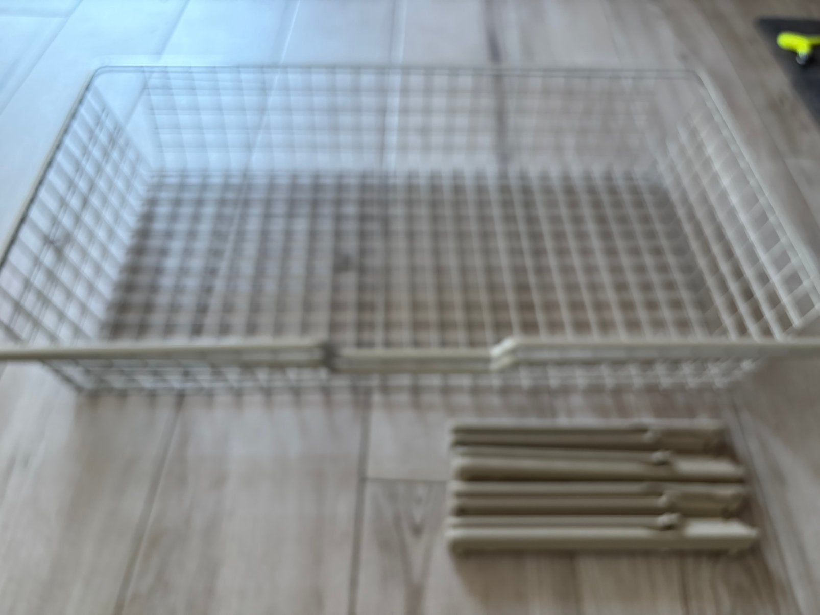 Twee ijzeren manden IKEA pa 1 m (cw)*, Ophalen, Zo goed als nieuw