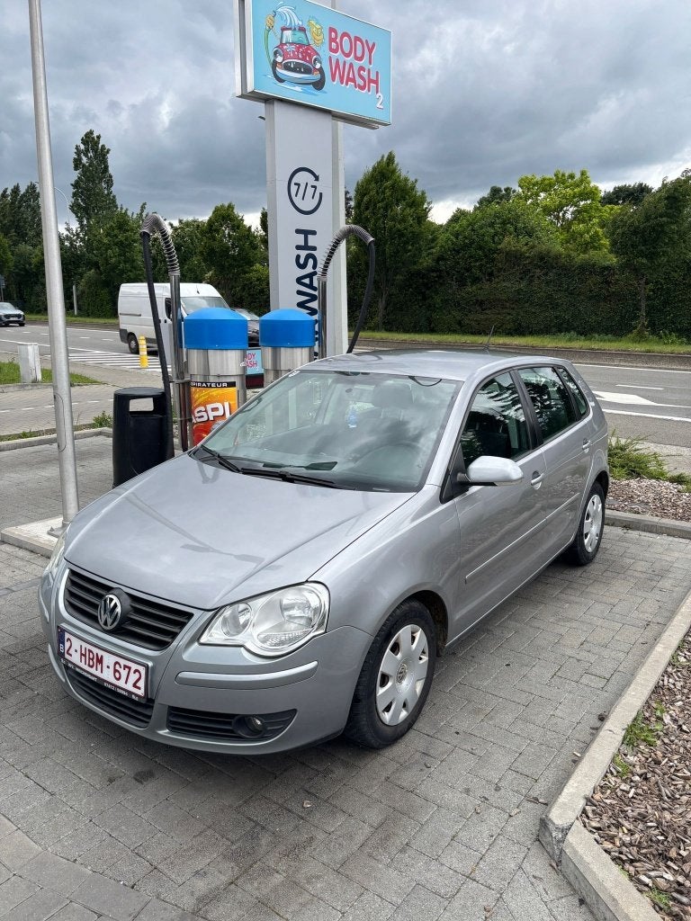VOLKSWAGEN POLO 1.2i 120000KM 2006 5PORTES CLIMATISATION, Autos, Argent ou Gris, Achat, Entreprise, Boîte manuelle