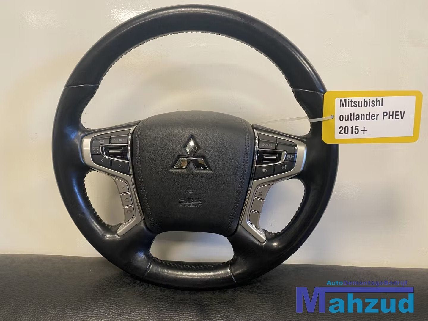 MITSUBISHI OUTLANDER PHEV Stuurwiel stuur met airbag 2015+, Info@mitsubishi-motors.com, Mitsubishi Motors Corporation, Utilisé
