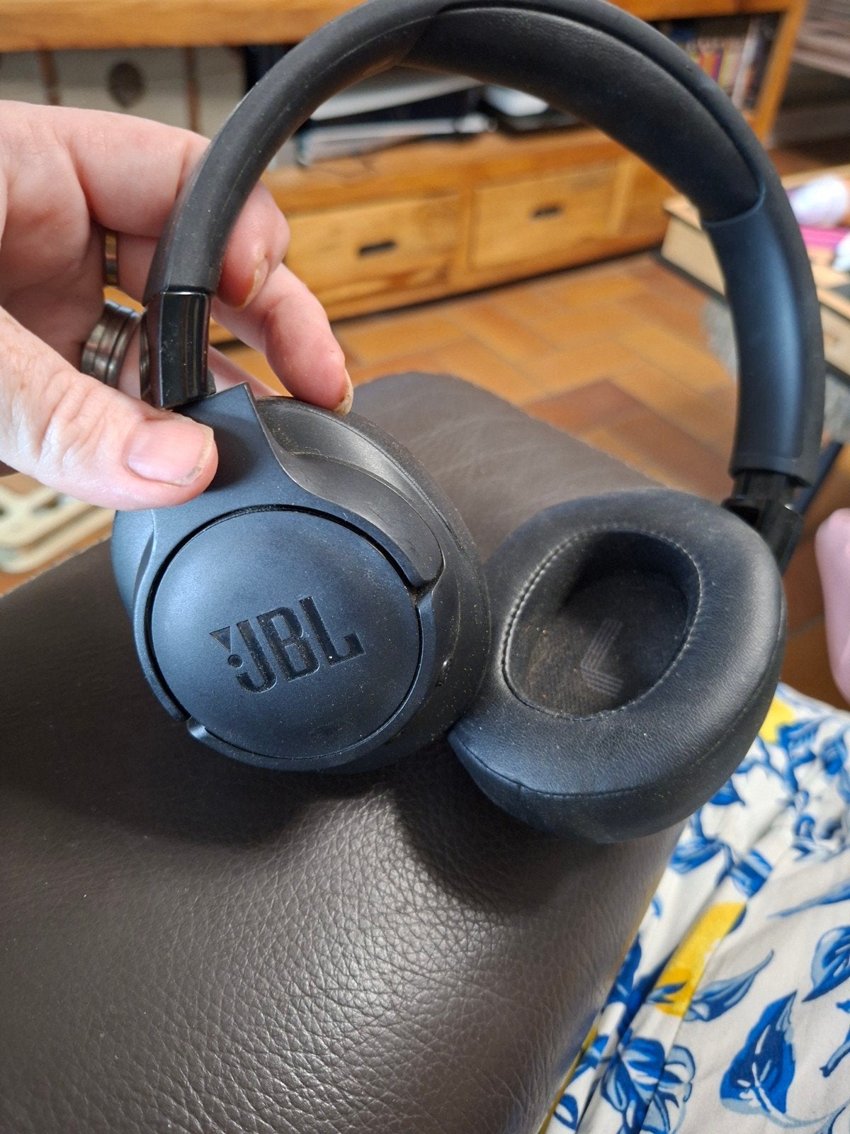 jbl tune 770 nc, Ophalen, JBL