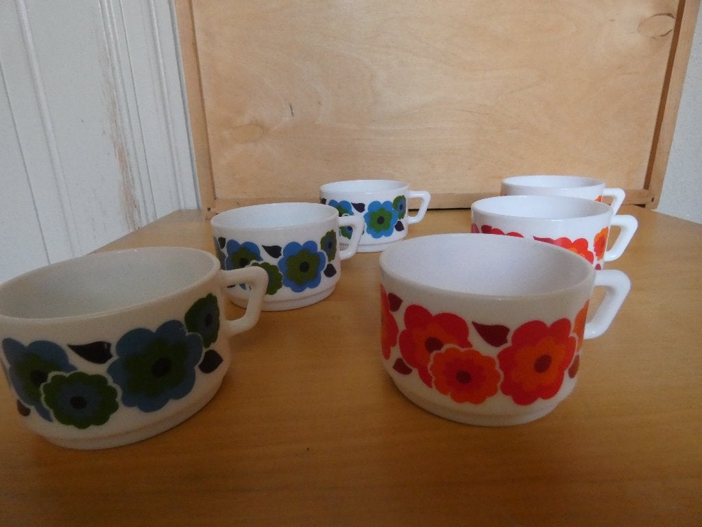 6 koffiekopjes, Huis en Inrichting, Keuken | Servies, Ophalen of Verzenden, Gebruikt, Vintage