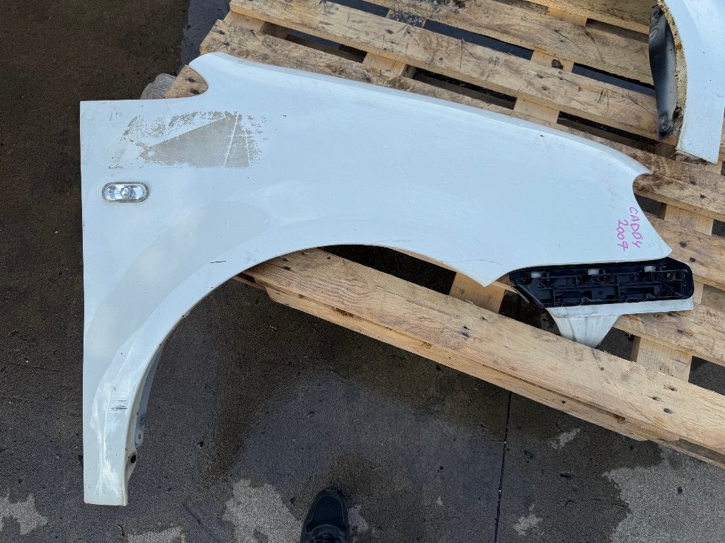 Aile avant droite VW Caddy, Autos : Pièces & Accessoires, Enlèvement, Utilisé, Avant, Volkswagen