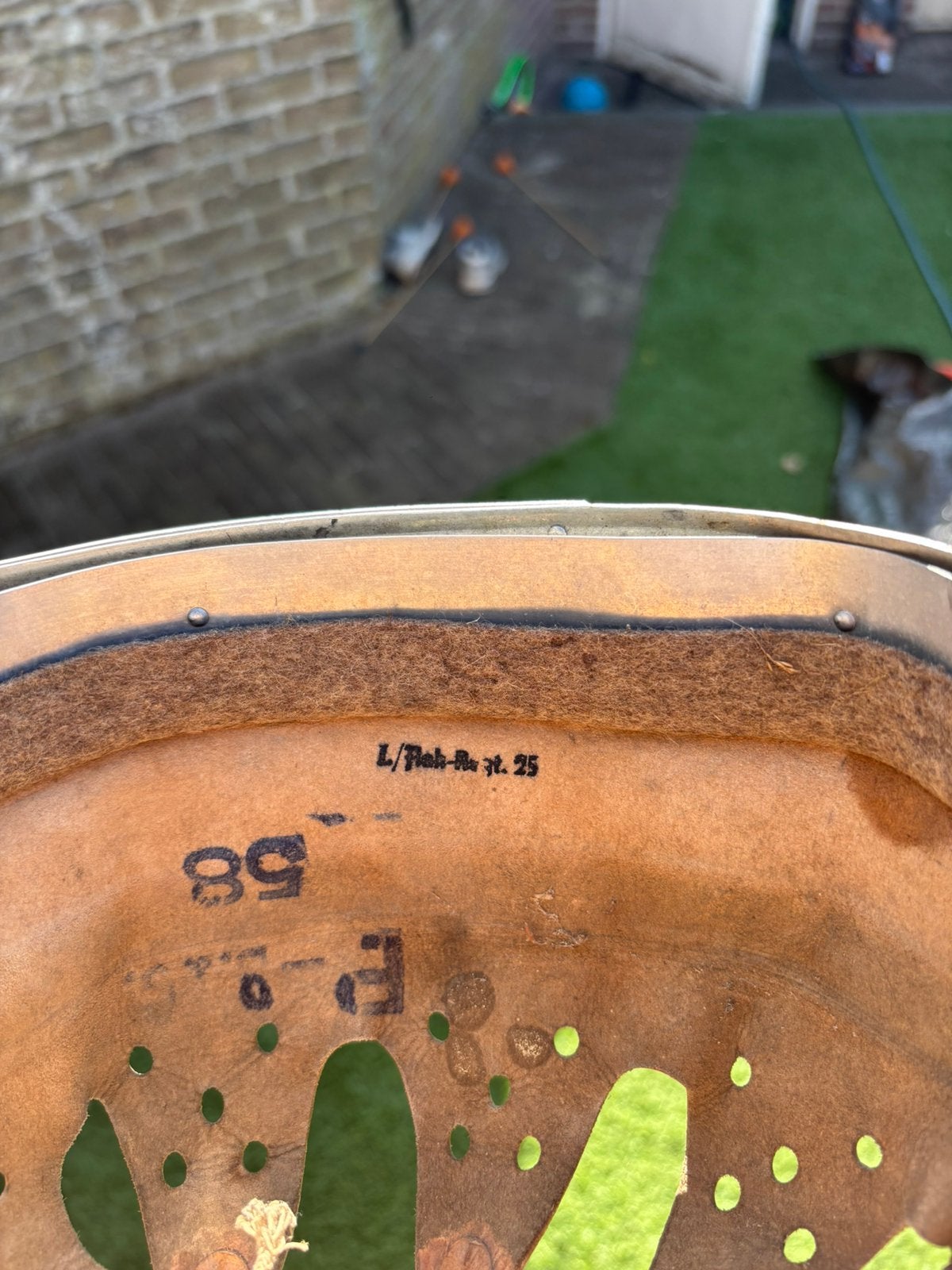 Duitse helm liner M31 maat 66/58, Verzamelen, Ophalen of Verzenden