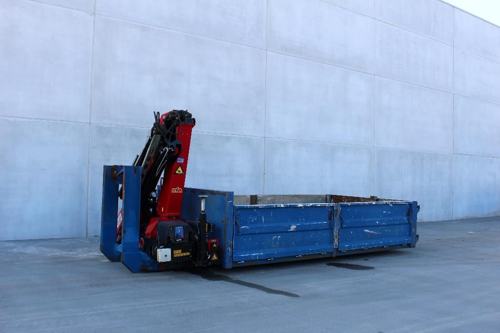 Container met kraan HMF 1420K2 - 2010, Bedrijf, Te koop, Overige merken