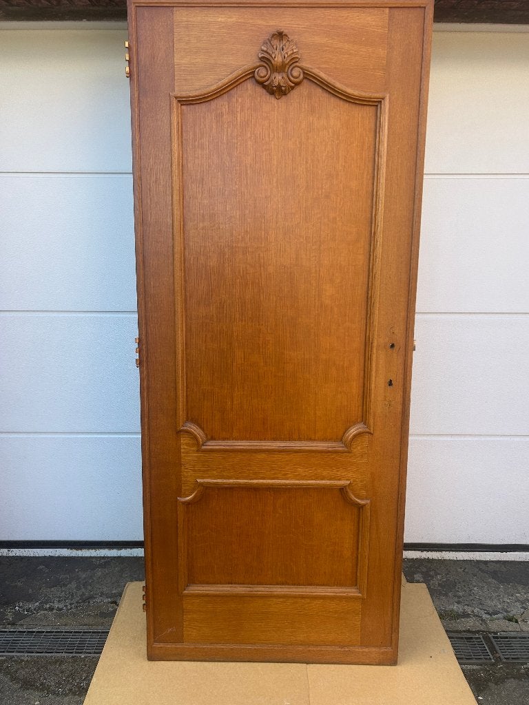 Massieve houten binnendeur met sierlijk houtsnijwerk, Porte intérieure, Enlèvement, Bois, 200 à 215 cm