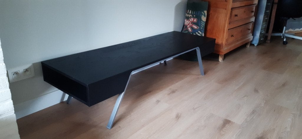 Houten tv meubel / zitbank Ikea (donkerbruin/zwart), Ophalen, Zo goed als nieuw