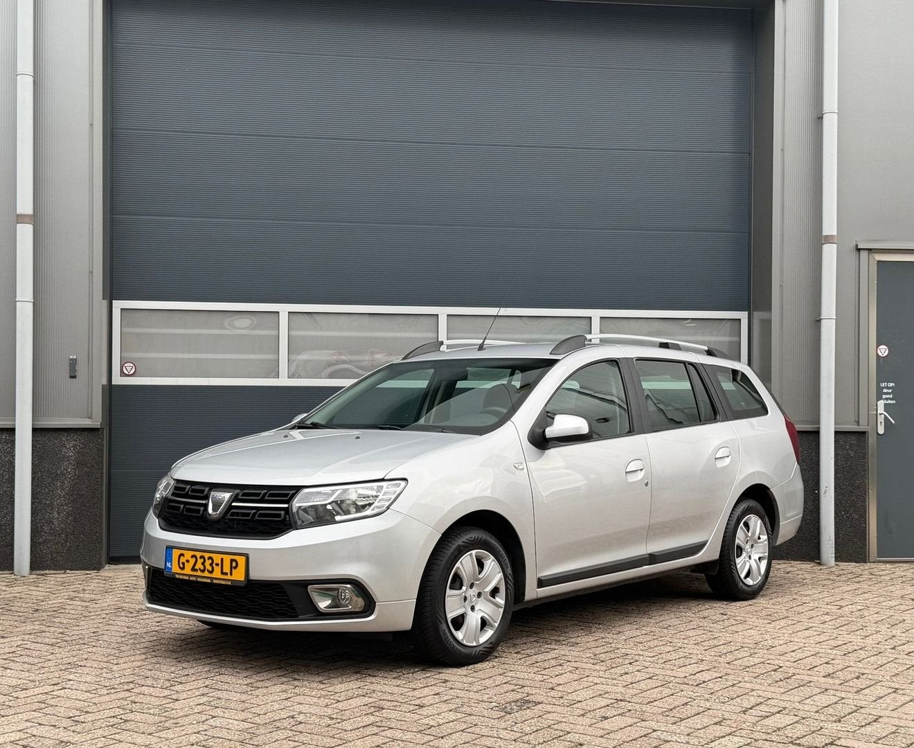 Dacia Logan MCV 0.9 TCe Ambiance bj.2018 Airco|Pdc|OH aanwez, Argent ou Gris, Achat, Logan, Electronic Stability Program (ESP)