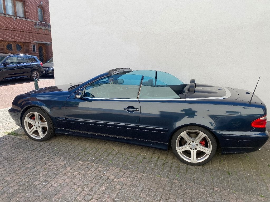 Auto, Auto's, Automaat, Achterwielaandrijving, Zwart, 4 cilinders