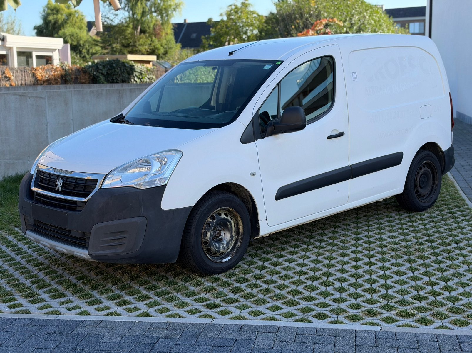 PEUGEOT PARTNER/FACELIFT ! /FRET LÉGER ! /6b !, Boîte manuelle, Entretenue par le concessionnaire, Noir, Diesel