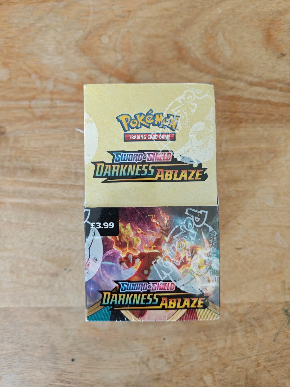 Pokémon Darkness Ablaze Half Booster Box (18 Packs) - Sealed, Ophalen of Verzenden, Nieuw, Boosterbox