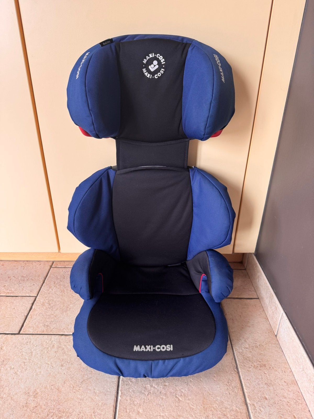 Maxi Cosi Rodi sps autostoel, Enfants & Bébés, Sièges auto, Ceinture de sécurité, Dossier amovible, 15 à 36 kg, Enlèvement
