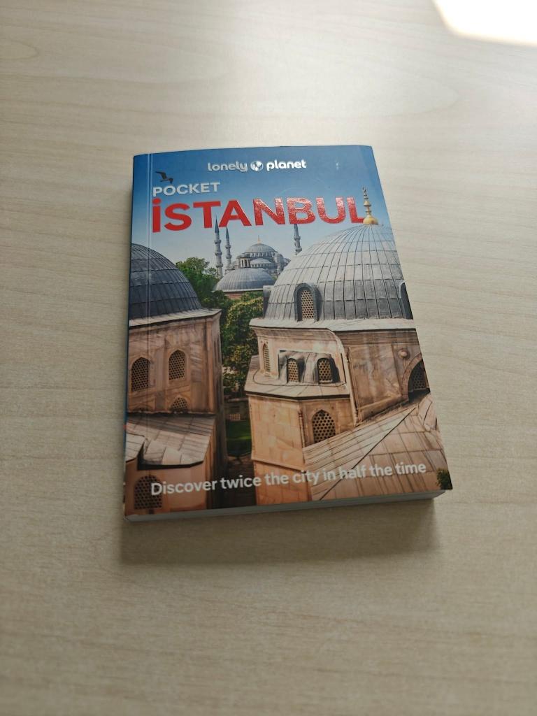 Istanbul - Discover twice the city in half the time, Boeken, Lonely Planet, Europa, Ophalen of Verzenden, Zo goed als nieuw