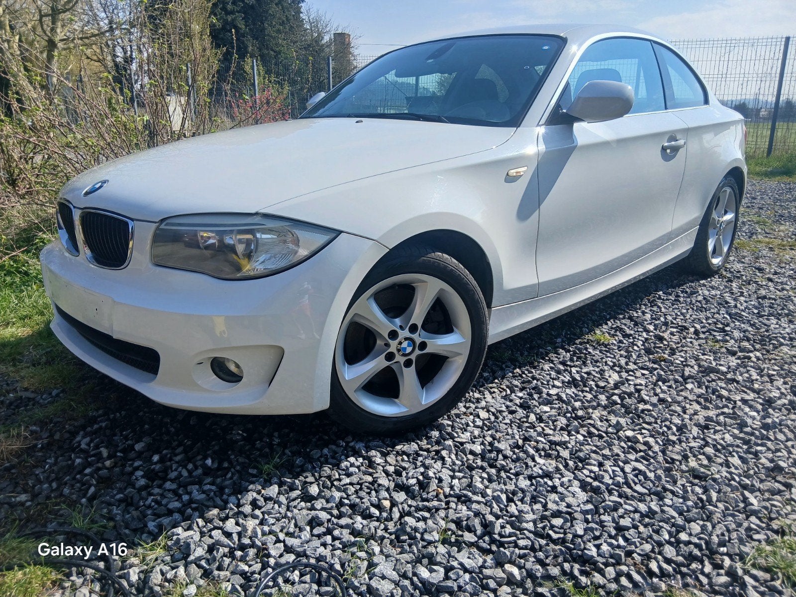 Toute pièce bmw série 1 123d e81 e82 e87 e88 Plusieurs color, Enlèvement, BMW