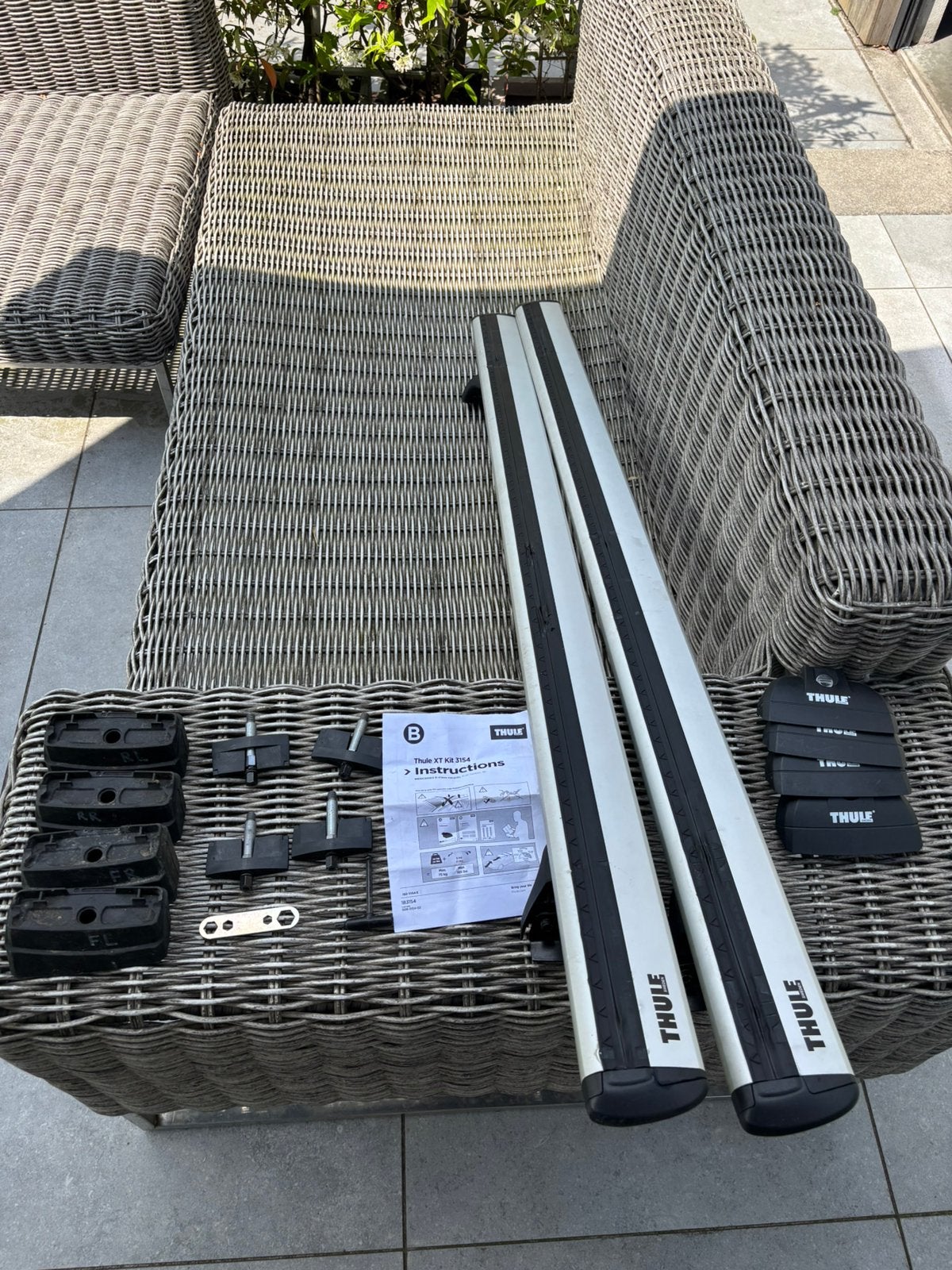 Thule Winbar Evo 135cm, Ophalen, Gebruikt