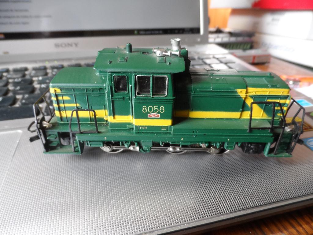 MARKLIN HO 3149 - Loco. Diesel 8058 - SNCB/NMBS...En état., Hobby & Loisirs créatifs, Trains miniatures | HO, Analogique, Enlèvement ou Envoi