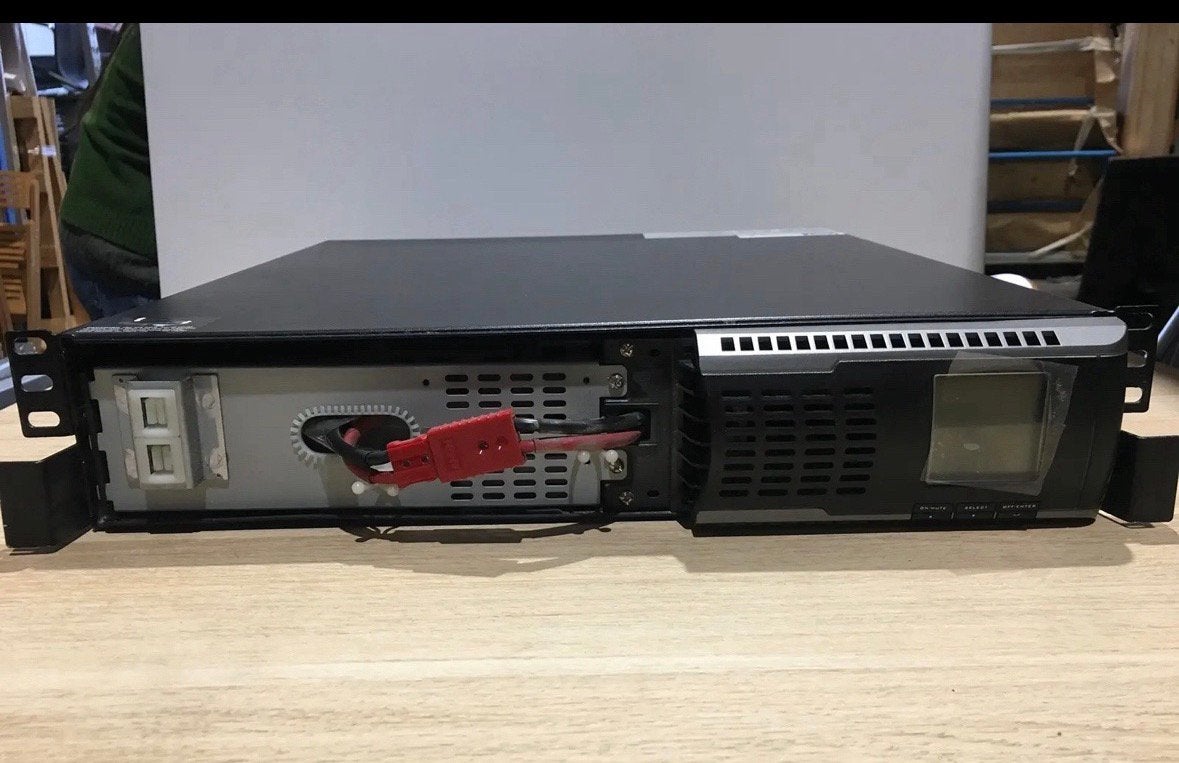 NEXT UPS Logix 2000 RT2U 2000VA / 1800W Rack/Tower UPS, Enlèvement, Utilisé