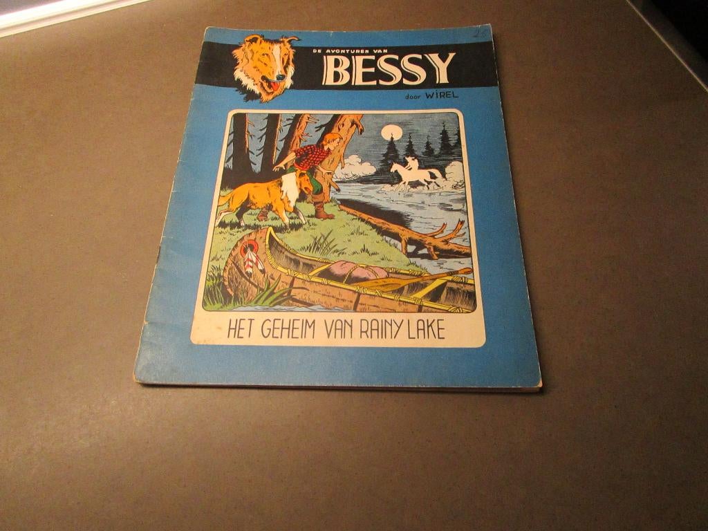 Bessy - Het geheim van Rainy Lake - 1e druk - 1954, Boeken, Stripverhalen, Gelezen, Wirel, Eén stripboek, Ophalen of Verzenden