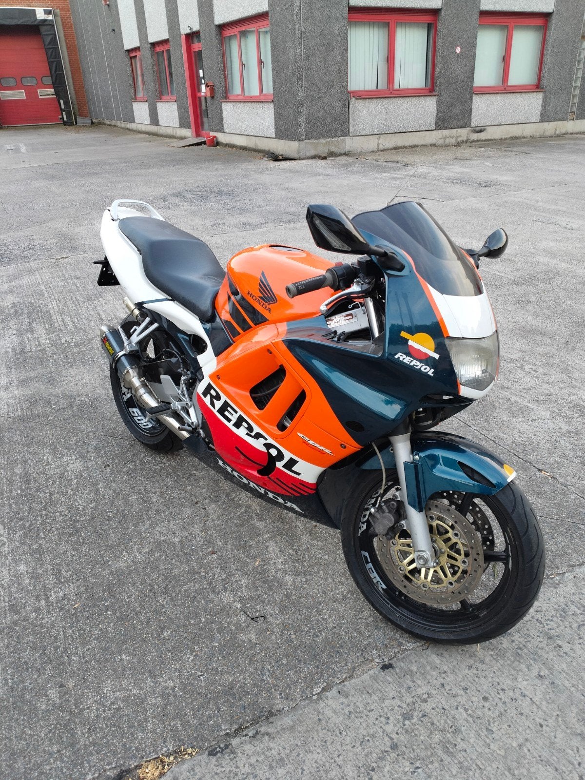 Honda cbr 600f repsol edition, Motoren, Particulier