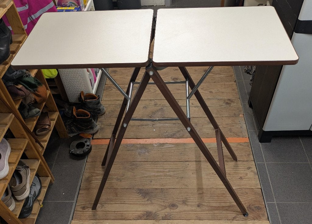 plooibare, regelbare tafel, Caravanes & Camping, Caravanes Accessoires, Utilisé, Enlèvement