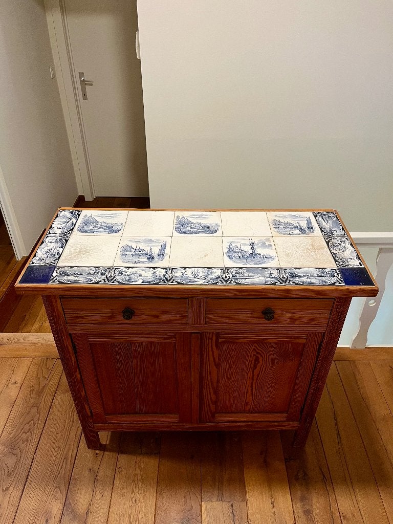 Armoire ancienne avec carreaux bleus de Delft, Antiquités & Art, Antiquités | Meubles | Armoires, Enlèvement