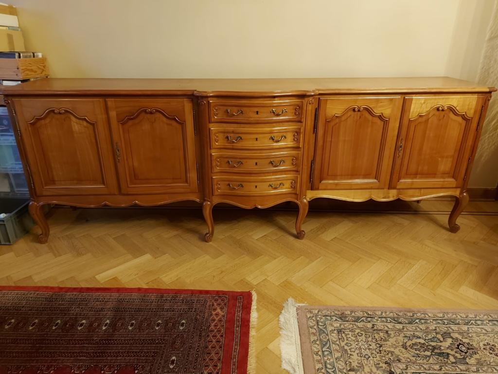 Kerselaar commode kast, Ophalen