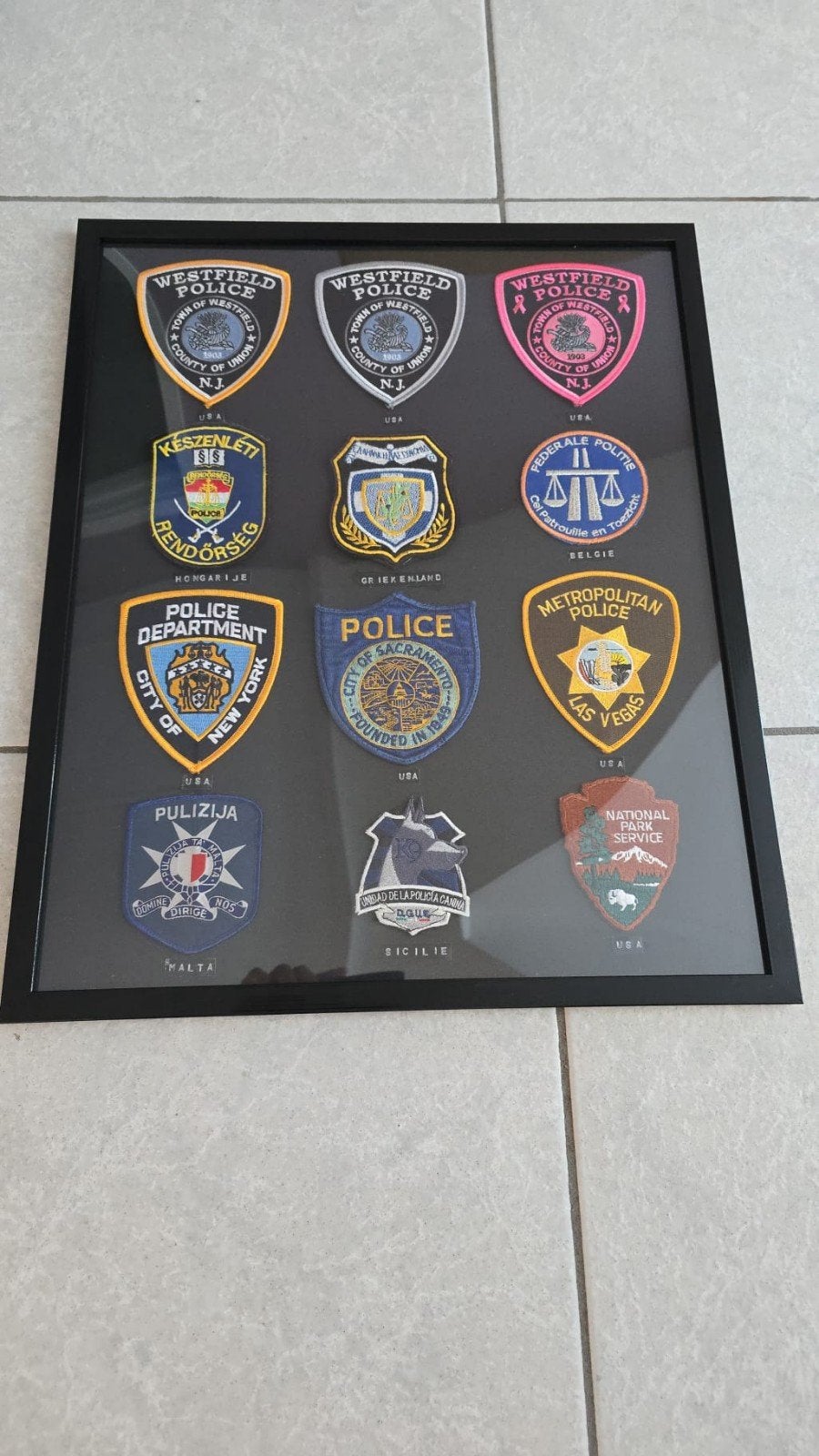 8 kaders van politie badgen, Collections, Enlèvement ou Envoi