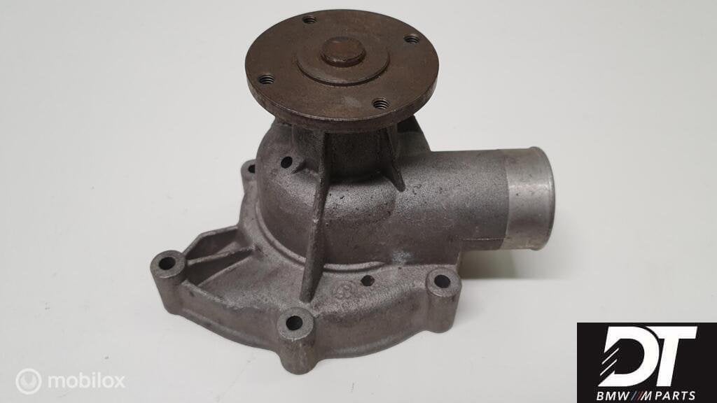 Nieuwe Waterpomp BMW M30 E9 E3 E24 E28 E23 E12 11519070756, Auto-onderdelen, Nieuw, Ophalen of Verzenden, BMW, BMW