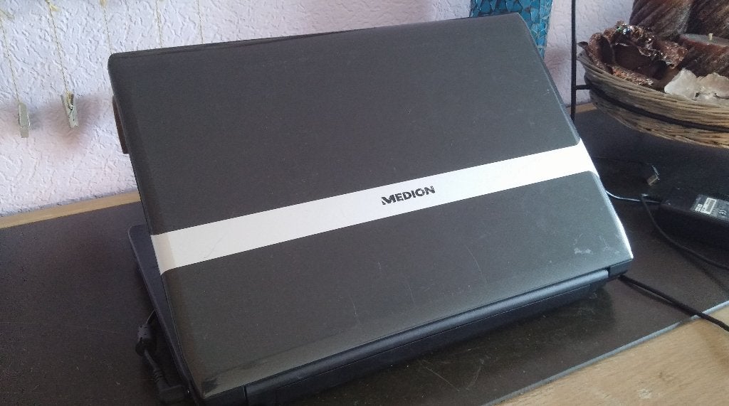 Medion Core-i7, 15'6 mat, HDD, Enlèvement, Inconnu, 15 pouces