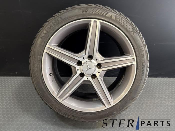 Sportvelgenset + winterbanden van een Mercedes C-Klasse, Gebruikt, -, -, Ophalen of Verzenden