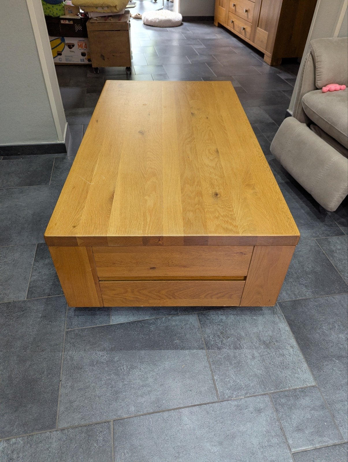 Table basse, Enlèvement