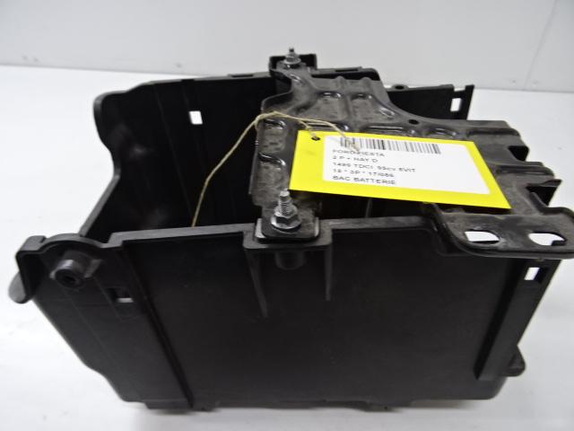 ACCUBAK Ford Fiesta 6 (JA8) (01-2008/01-2018), Auto-onderdelen, Accu's en Toebehoren, Ford, Gebruikt