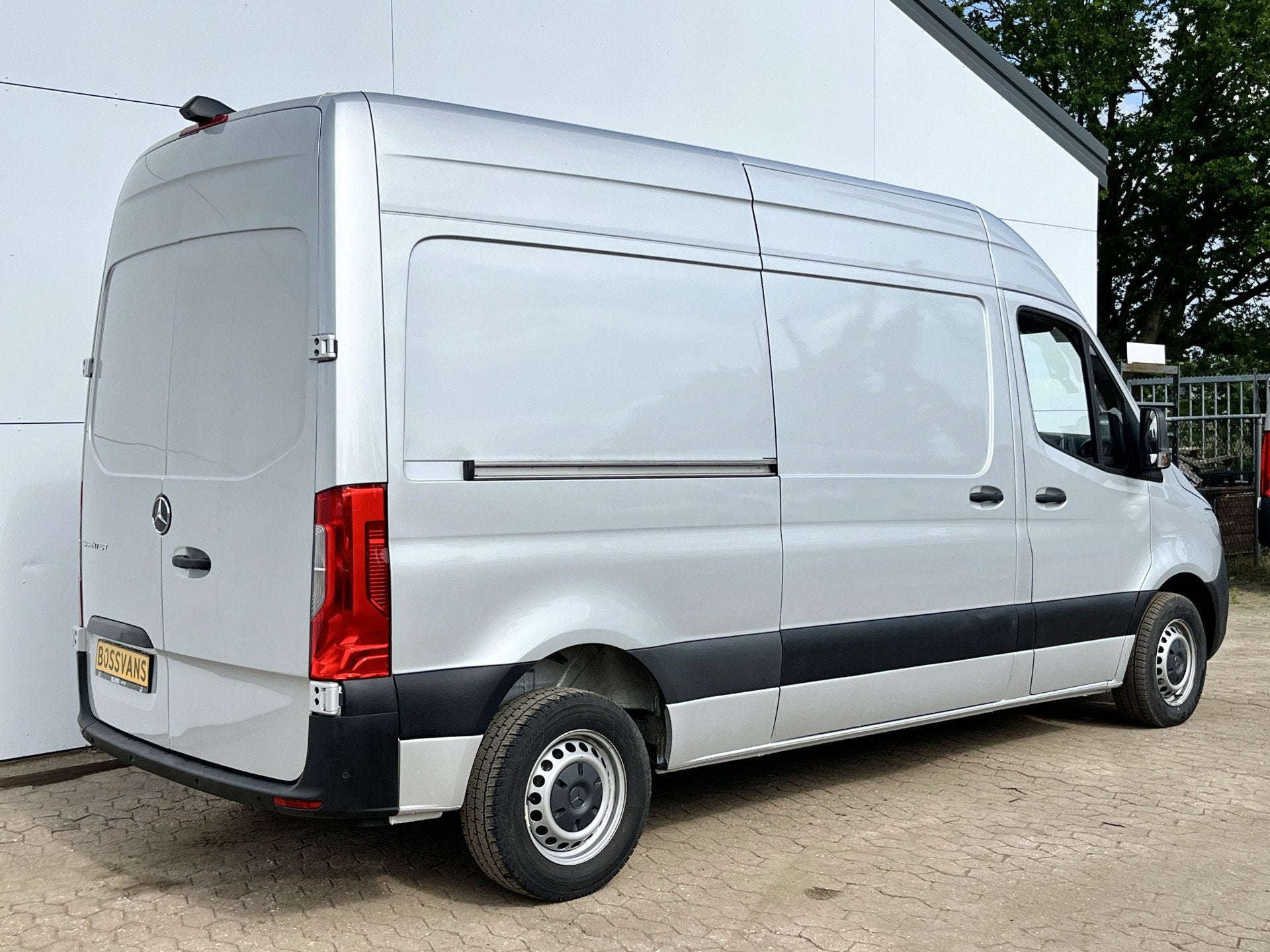 Mercedes-Benz Sprinter 215 1.9 CDI L2H2 Automaat L2H2 Climat, Auto's, Bestelwagens en Lichte vracht, Gebruikt, 4 cilinders, Mercedes-Benz