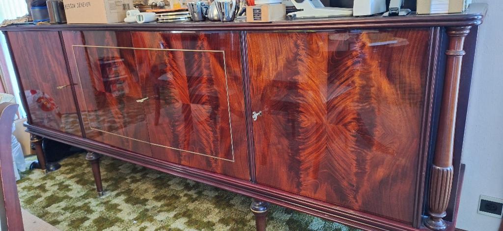 Eetkamer mahoni compleet tafel stoelen kast dressoir, Huis en Inrichting, Ophalen, Zo goed als nieuw