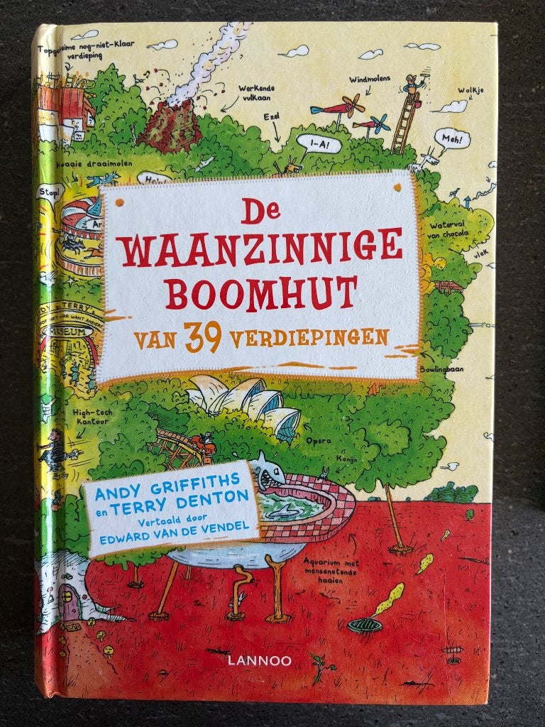 Boek de waanzinnige boomhut van 39 verdiepingen, Ophalen of Verzenden, Zo goed als nieuw