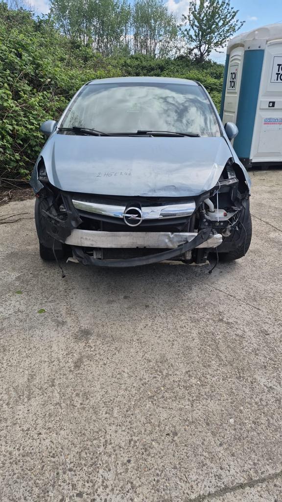 Opel corsa, 4 deurs, Blauw, Handgeschakeld, Grijs
