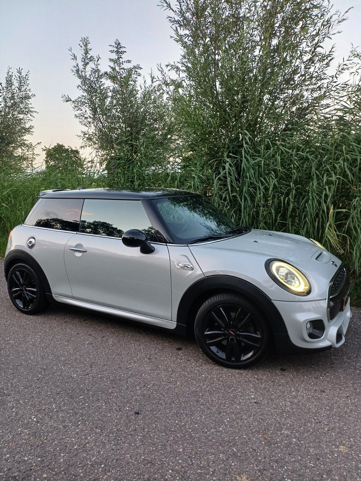 Mini Cooper S John Cooper Works (kuipstoelen), Autos, Cuir et Alcantara, Carnet d'entretien, Noir, Automatique