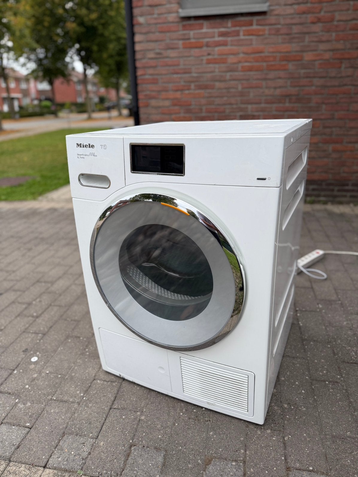Miele droogkast T1 XL Tronic met waterbak 220€, Elektronische apparatuur, Ophalen of Verzenden, Zo goed als nieuw