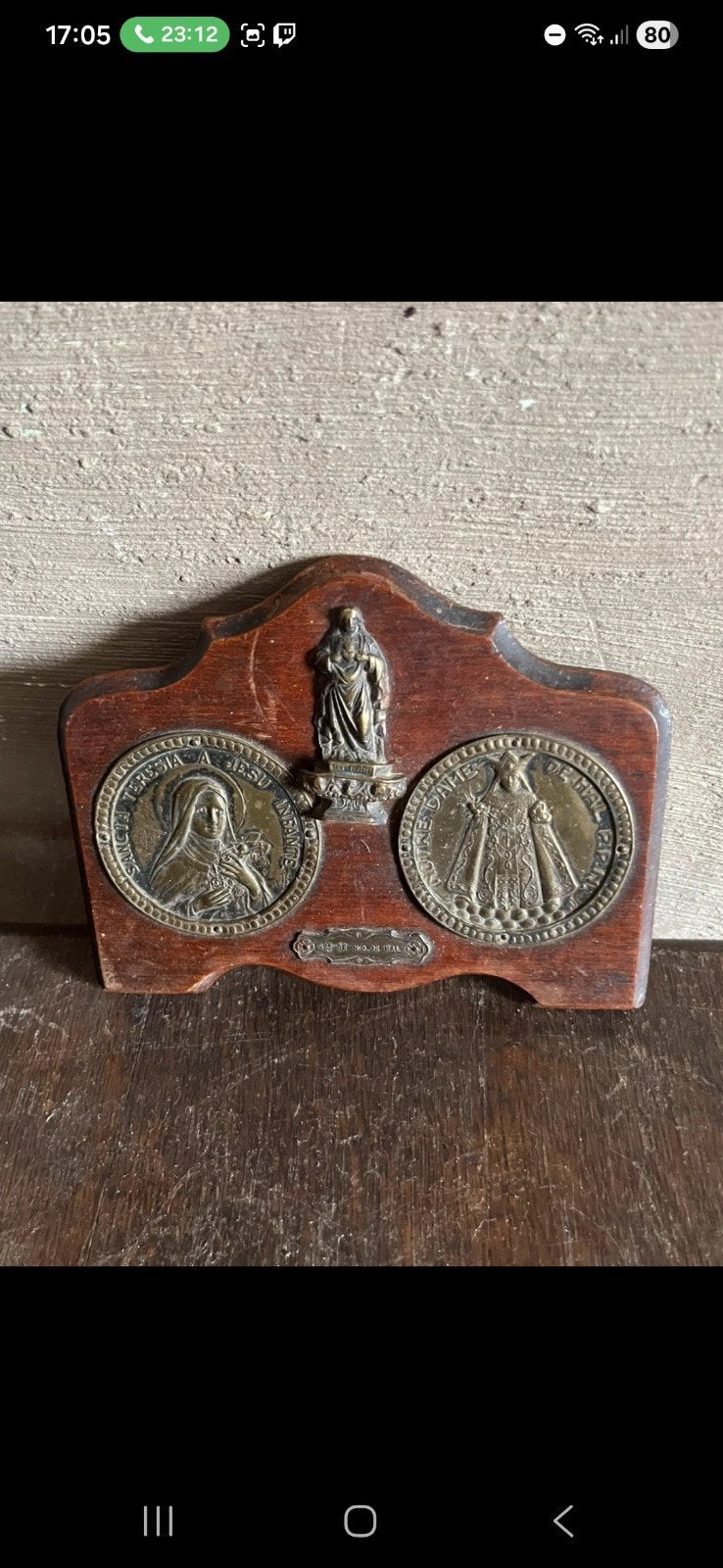 Ancien  plaque religieuse en bois et laiton – Sainte Thérèse