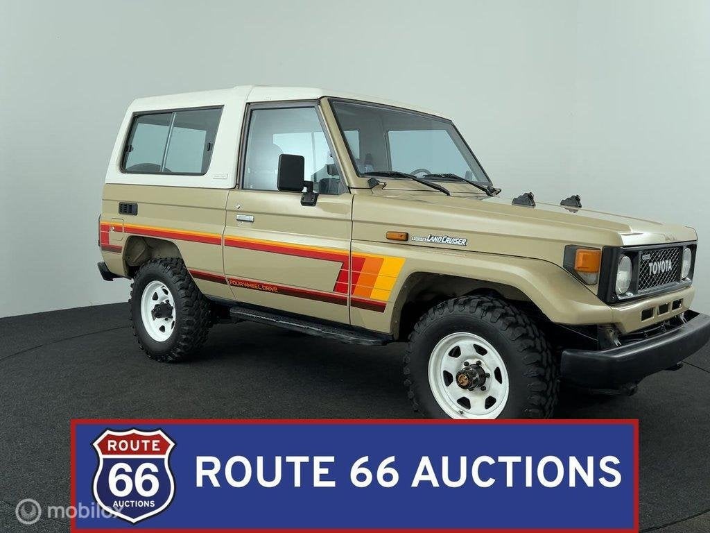 Toyota Land Cruiser | 1987 | Route 66 Auctions, Autos, Achat, Entreprise, Boîte manuelle, Autre carrosserie