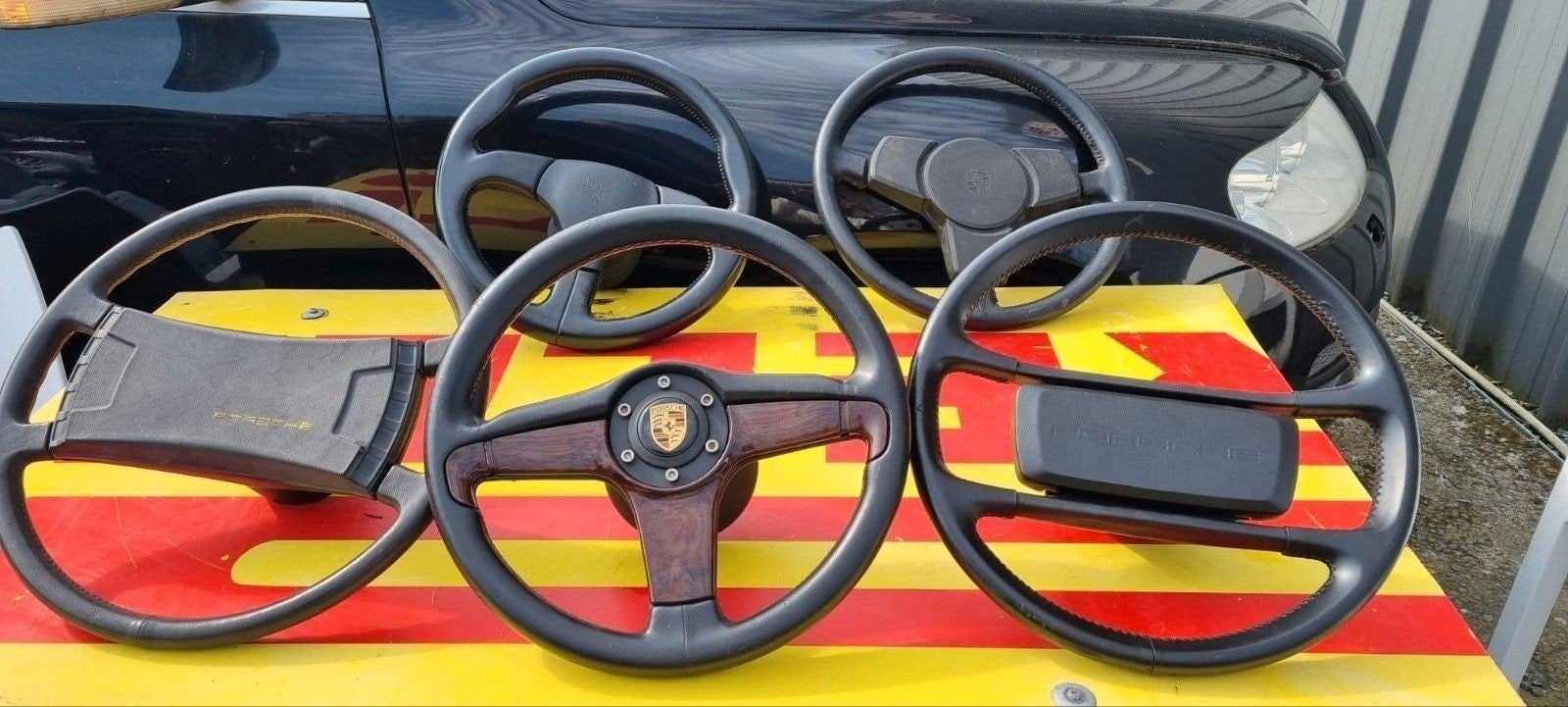 Volant Porsche, Enlèvement, Porsche