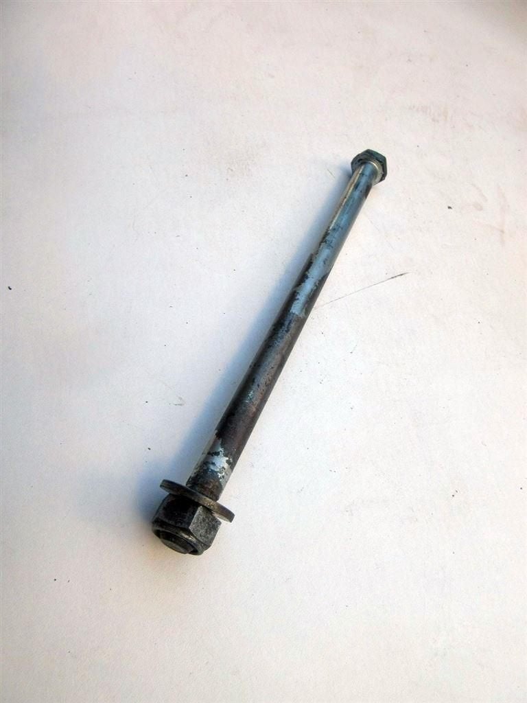 Kawasaki Z305 achterbrugas KZ 305 achterbrug as steekas CSR, Ophalen of Verzenden, Gebruikt