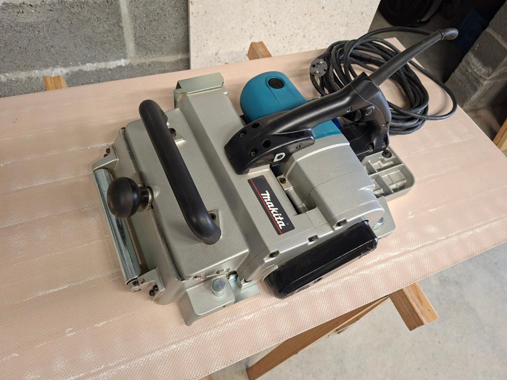 Raboteuse Makita KP321s, Bricolage & Construction