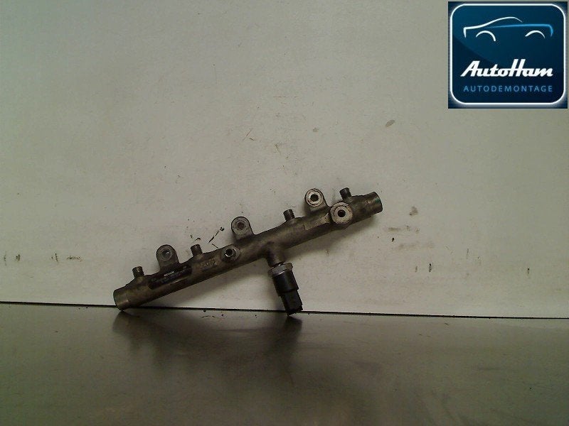 INJECTIEGALERIJ Peugeot 307 SW (3H) (|157095|), Gebruikt, Peugeot