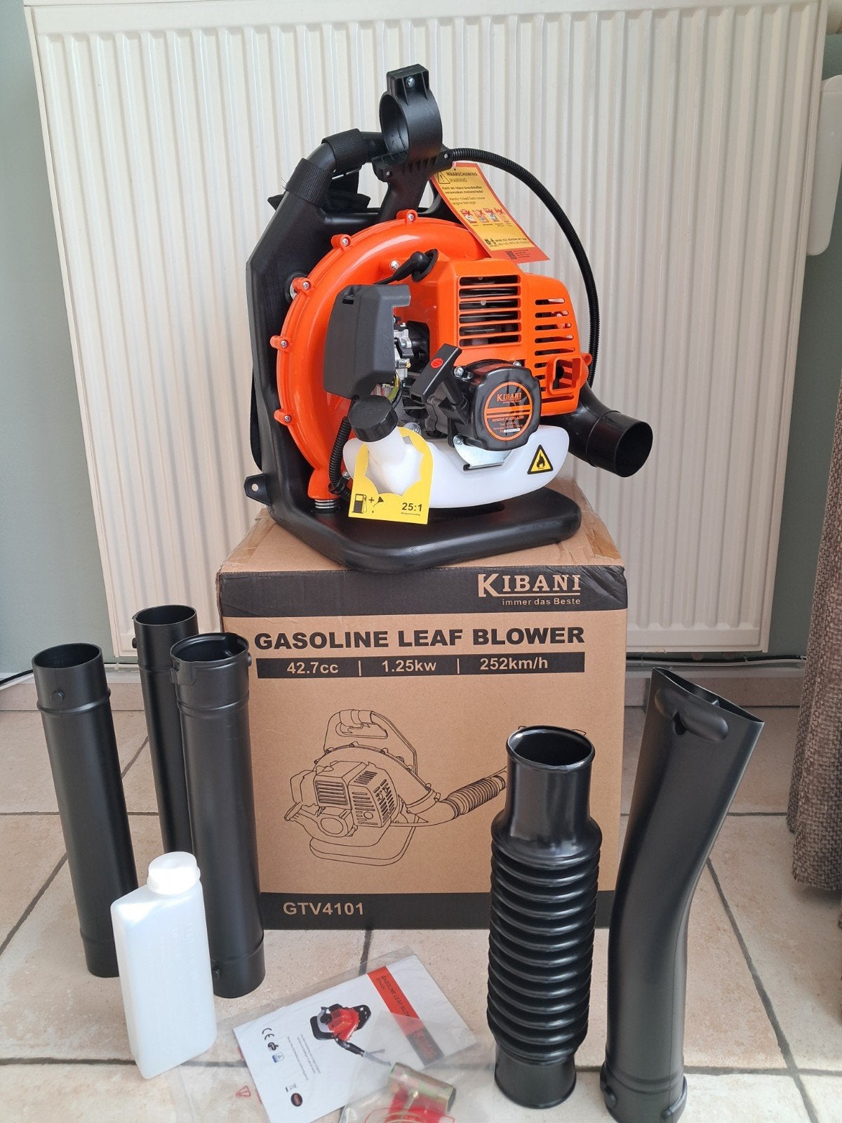 nieuw kibani bladblazer, Tuin en Terras, Ophalen, Benzine