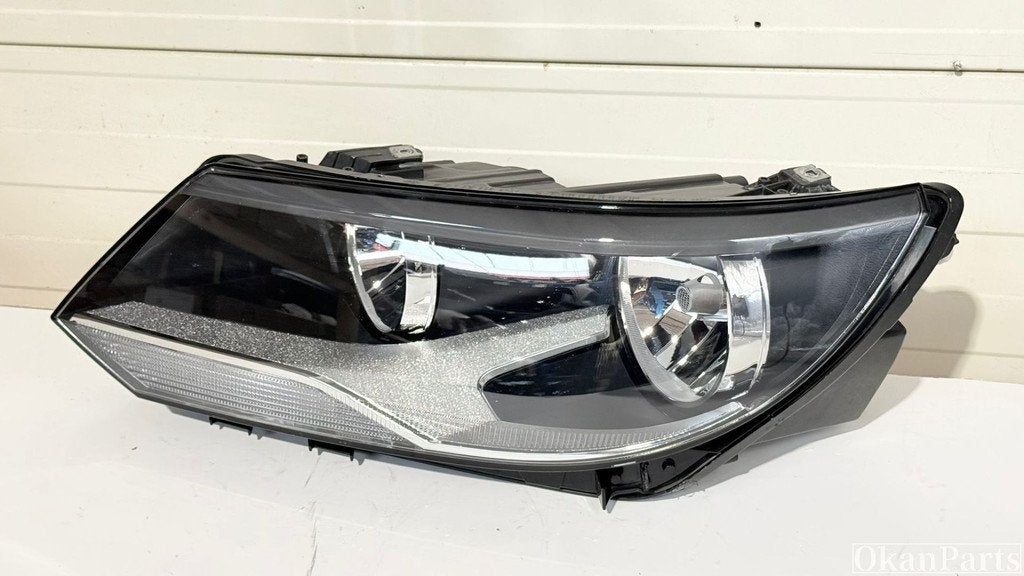 Phare gauche Volkswagen Tiguan 5N 5N1941005C, Volkswagen, Volkswagen AG, Vw@volkswagen.de, Utilisé