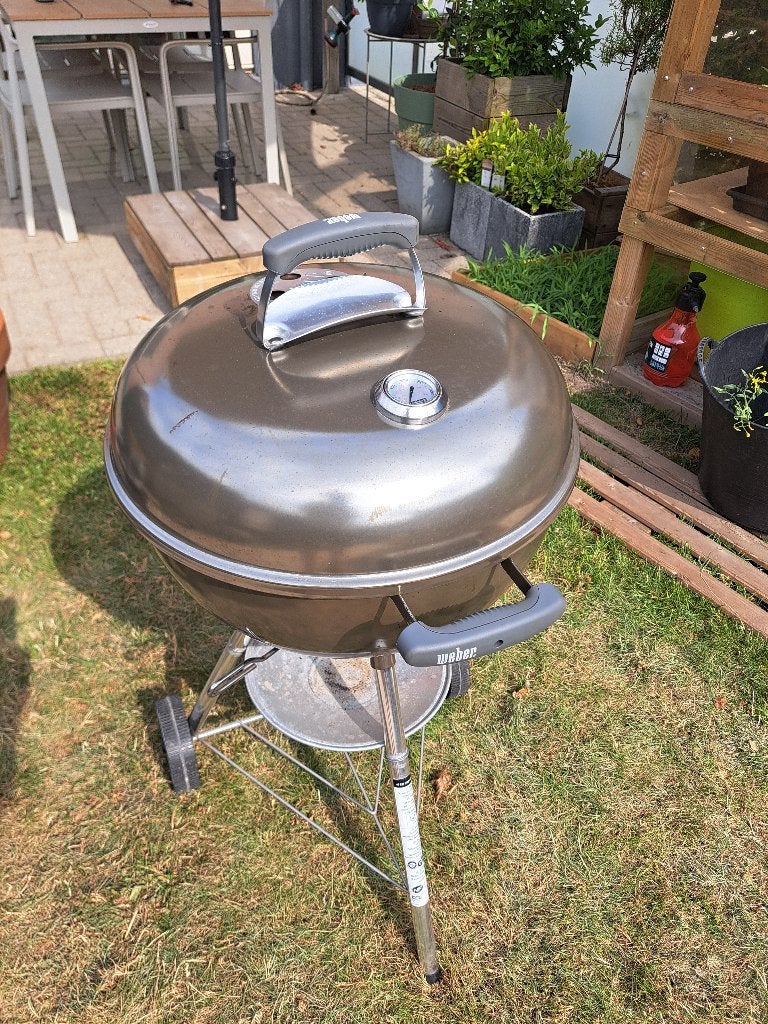 Weber houtskool bbq, Enlèvement, Utilisé, Weber, Avec accessoires