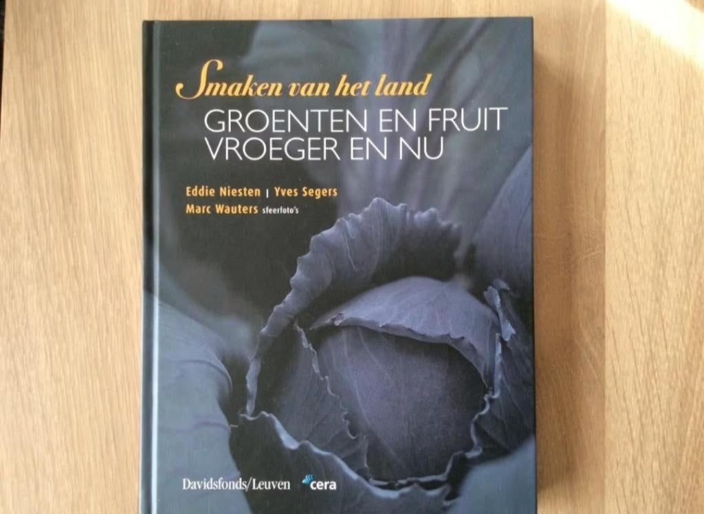 Groenten en fruit vroeger en nu - davidsfonds, Ophalen of Verzenden, Zo goed als nieuw
